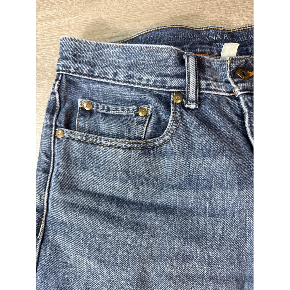 Banana Republic Men Straight Leg Blue Wash Denim Jeans Size 30x32 - Picture 4 of 11